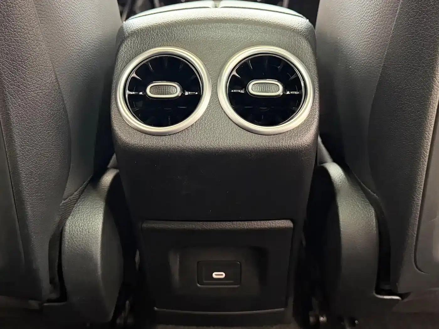 2023 Mercedes-Benz A-Class A 180 L — миниатюра 22