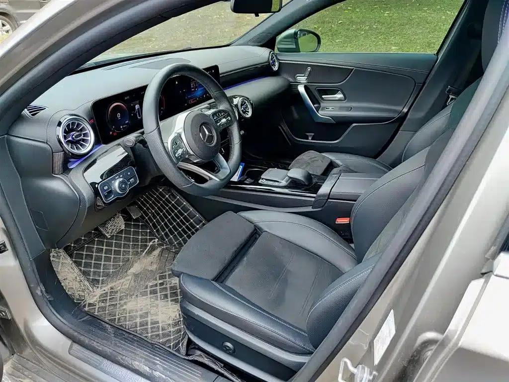 2021 Mercedes-Benz A-Class A 200 L Sport Sedan Dynamic — миниатюра 7