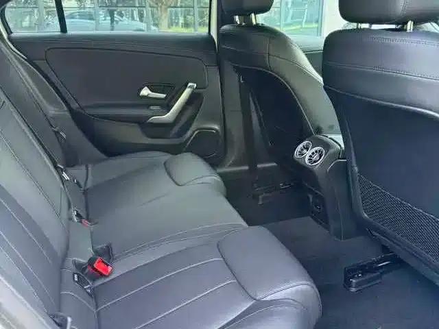 2021 Mercedes-Benz A-Class A 200 L Sport Sedan Dynamic — миниатюра 11
