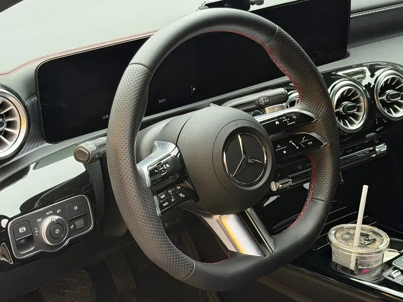 2023 Mercedes-Benz A-Class A 200 L Fashion Edition — миниатюра 7