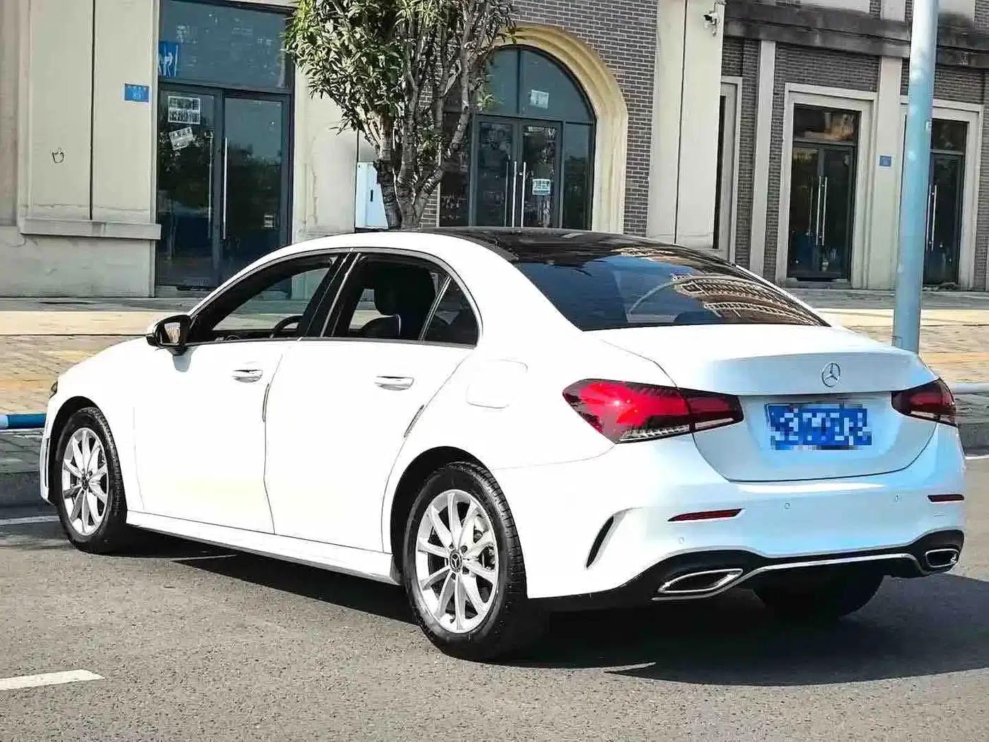 Mercedes-Benz A-Class 2021 A 200 L Sport Sedan Fashion Edition — миниатюра 4