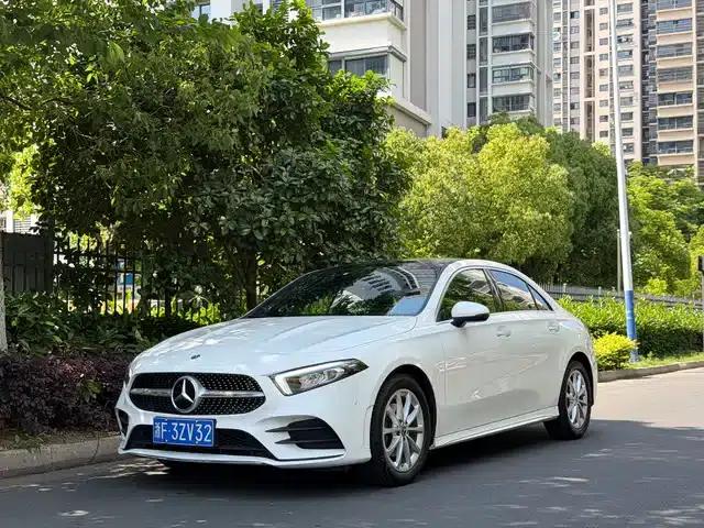 Mercedes-Benz A-Class 2021 A 200 L Sport Sedan Fashion Edition