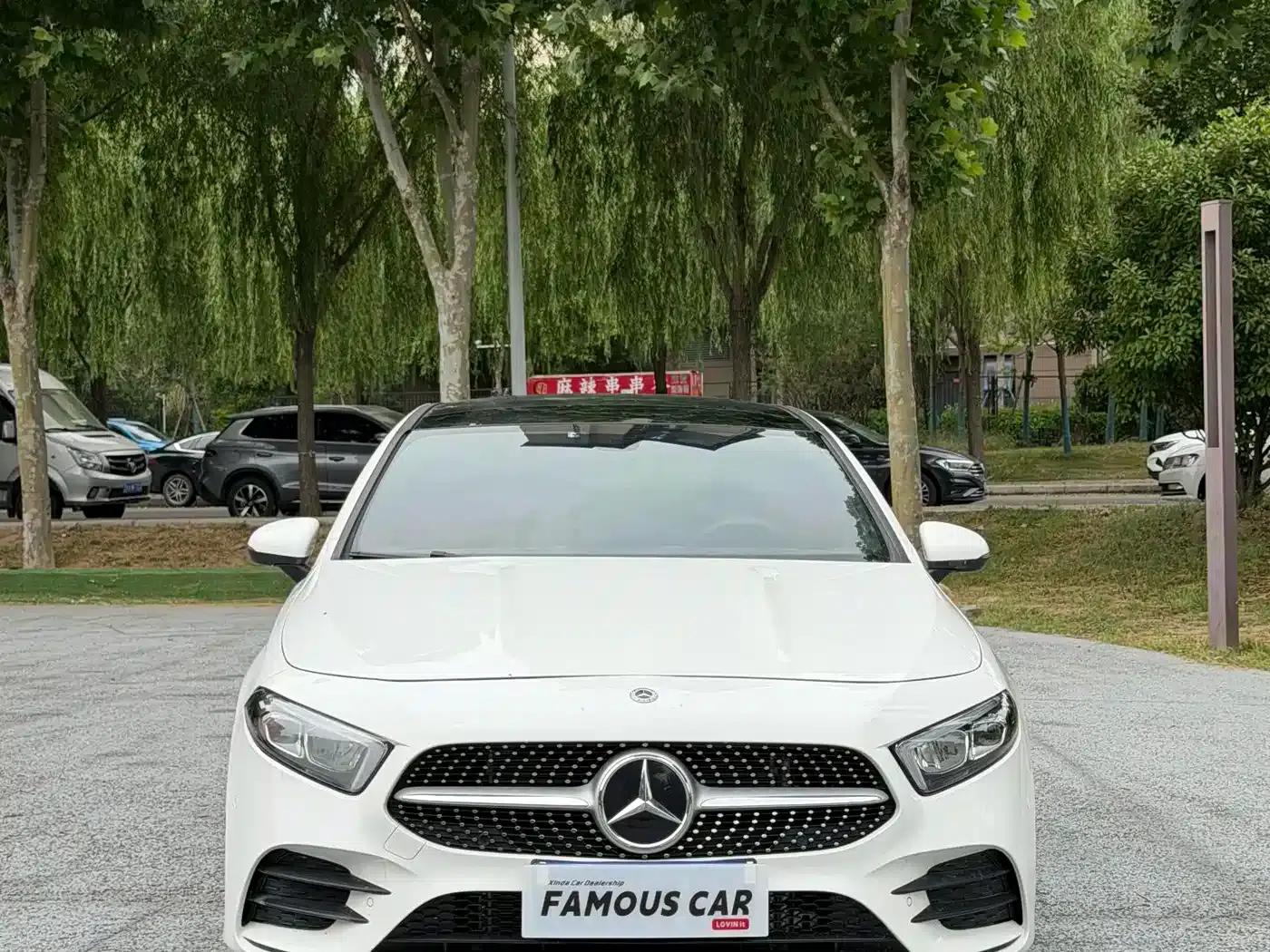 Mercedes-Benz A-Class 2021 A 200 L Sport Sedan Fashion Edition — миниатюра 2