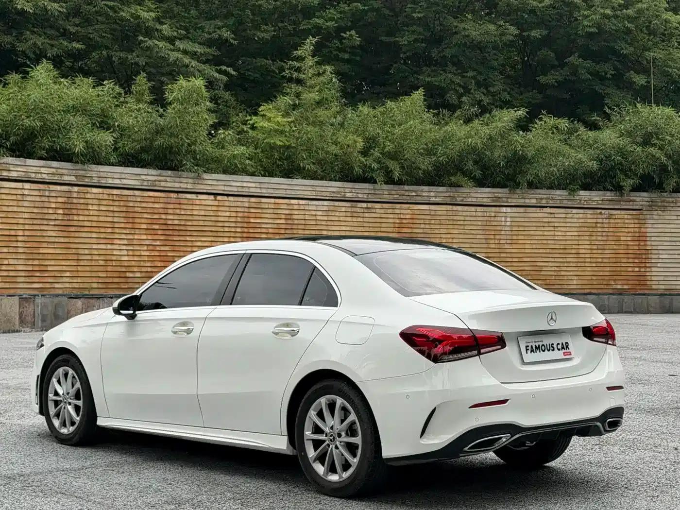 Mercedes-Benz A-Class 2021 A 200 L Sport Sedan Fashion Edition — миниатюра 6