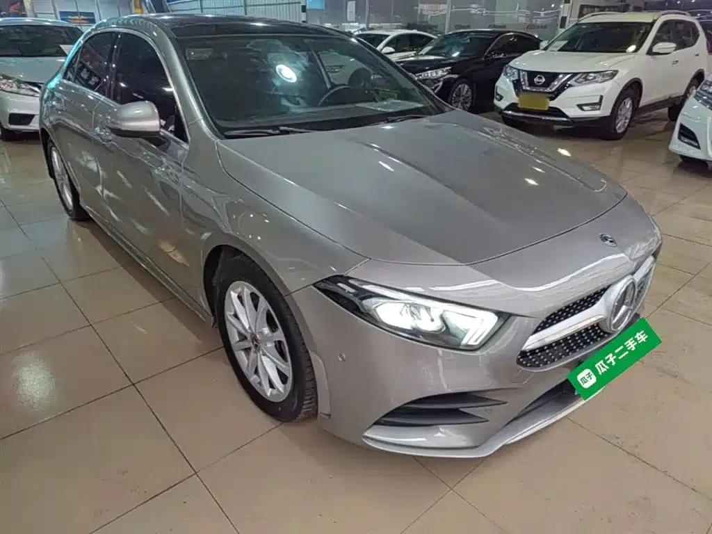 Mercedes-Benz A-Class 2019 Facelift A 200 L Sport Sedan — миниатюра 4