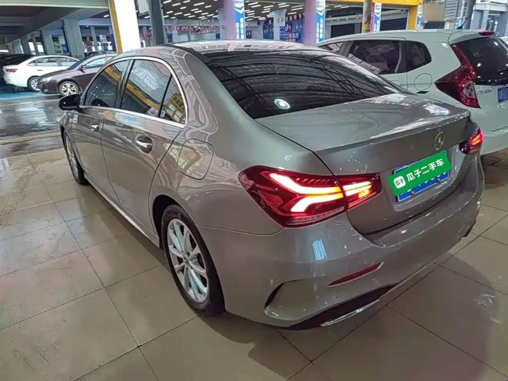 Mercedes-Benz A-Class 2019 Facelift A 200 L Sport Sedan — миниатюра 5