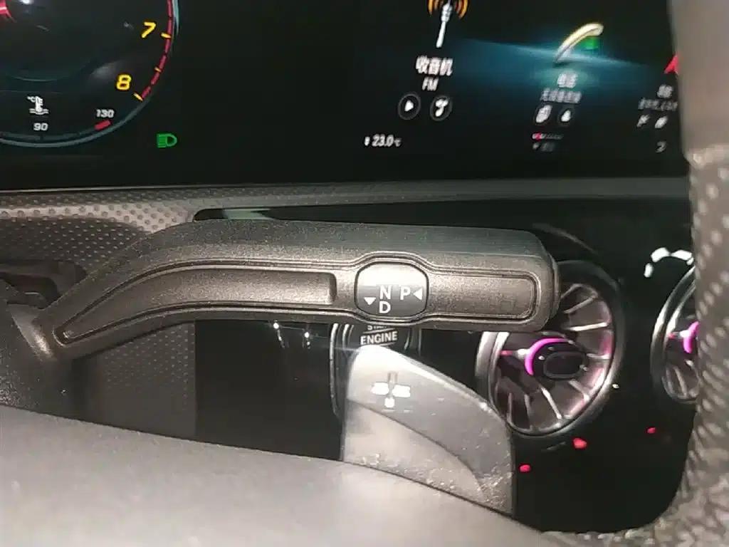 Mercedes-Benz A-Class 2021 A 200 L Sport Sedan Fashion Edition — миниатюра 14