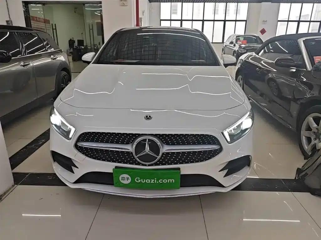 Mercedes-Benz A-Class 2022 Facelift A 200 L Sport Sedan Fashion Model — миниатюра 3