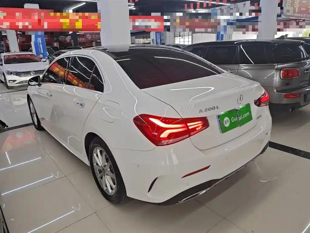 Mercedes-Benz A-Class 2022 Facelift A 200 L Sport Sedan Fashion Model — миниатюра 5