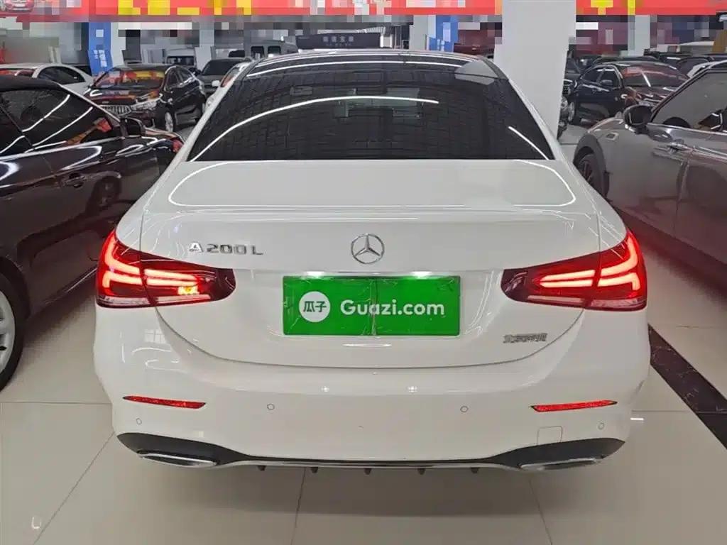 Mercedes-Benz A-Class 2022 Facelift A 200 L Sport Sedan Fashion Model — миниатюра 6