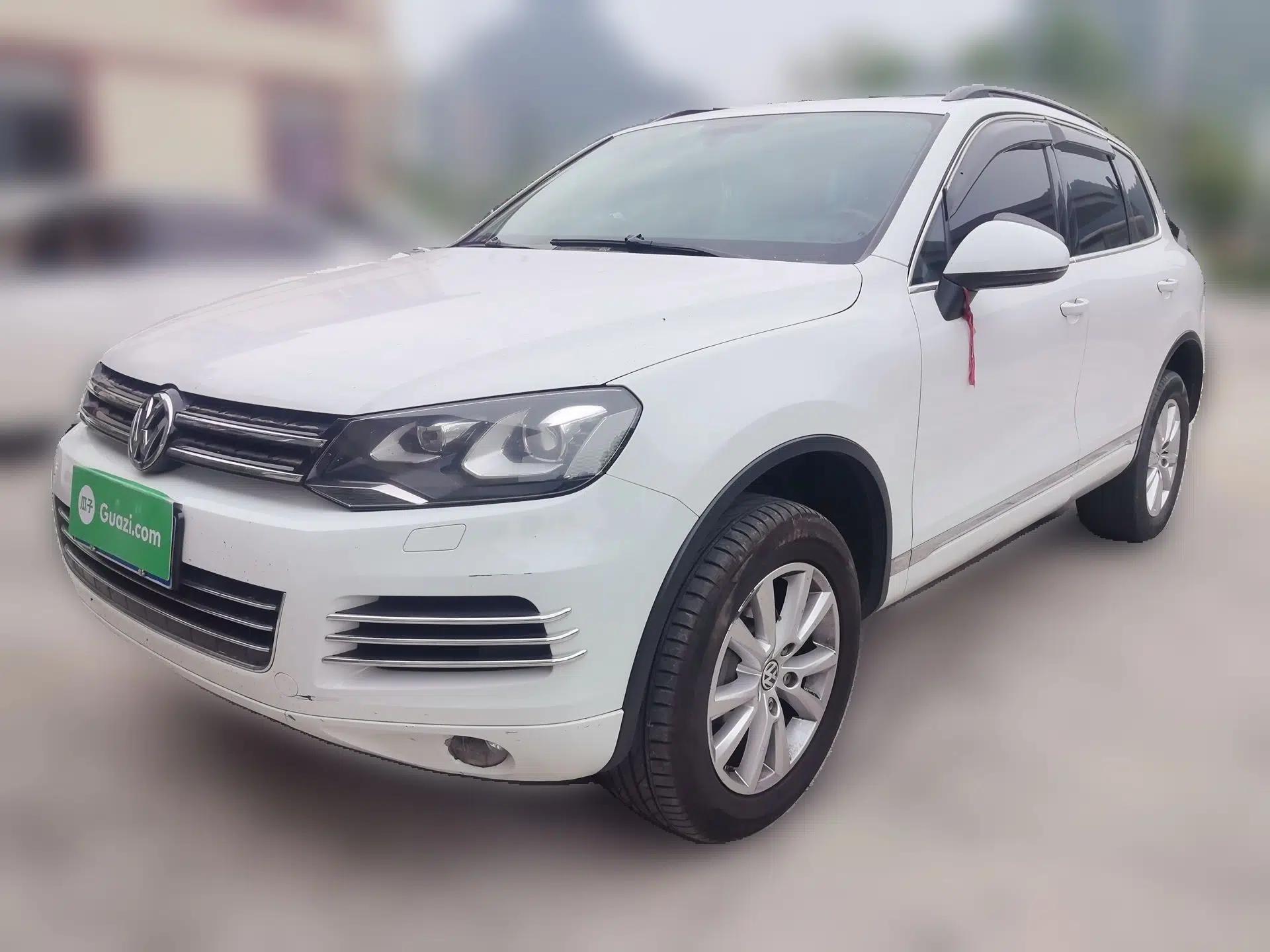 Volkswagen Touareg 2011 3.0 TSI High-End Version — миниатюра 1