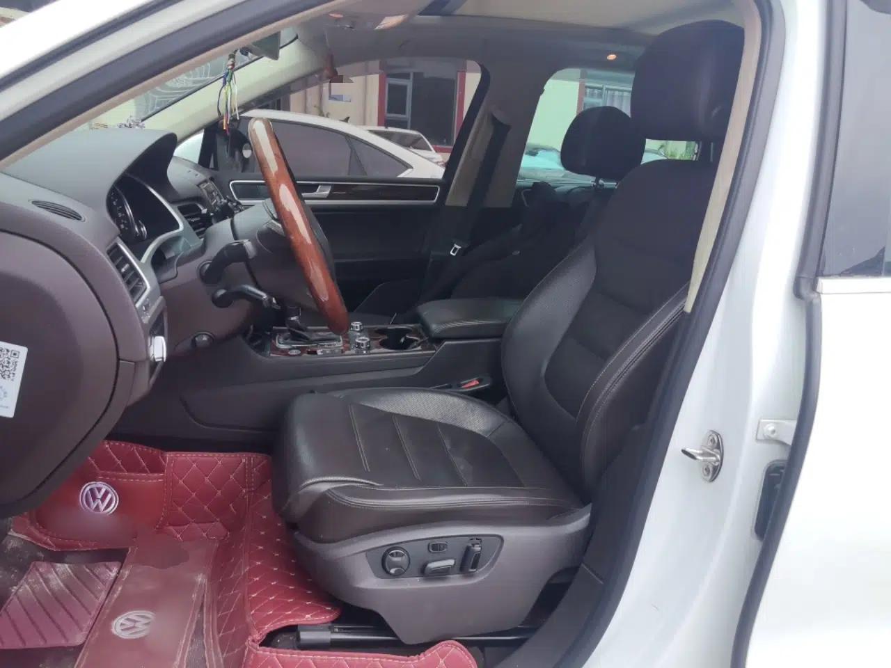 Volkswagen Touareg 2011 3.0 TSI High-End Version — миниатюра 16