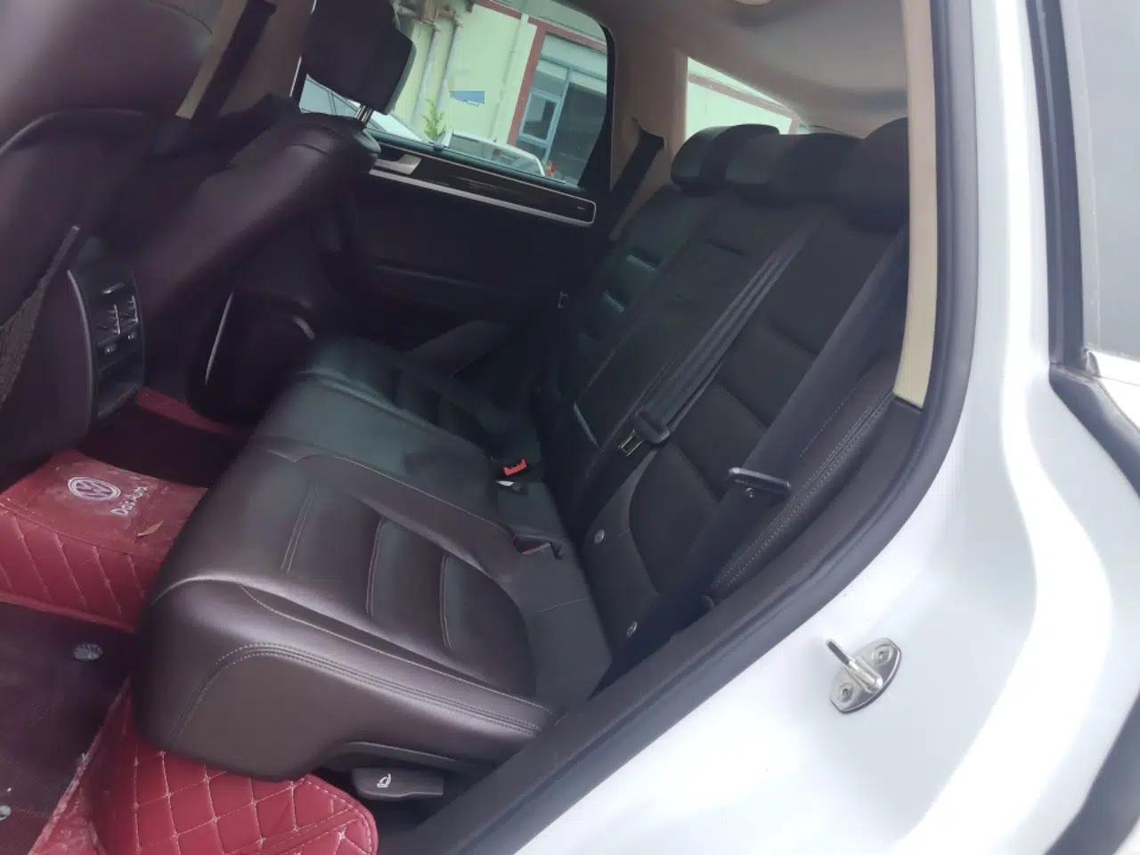 Volkswagen Touareg 2011 3.0 TSI High-End Version — миниатюра 18