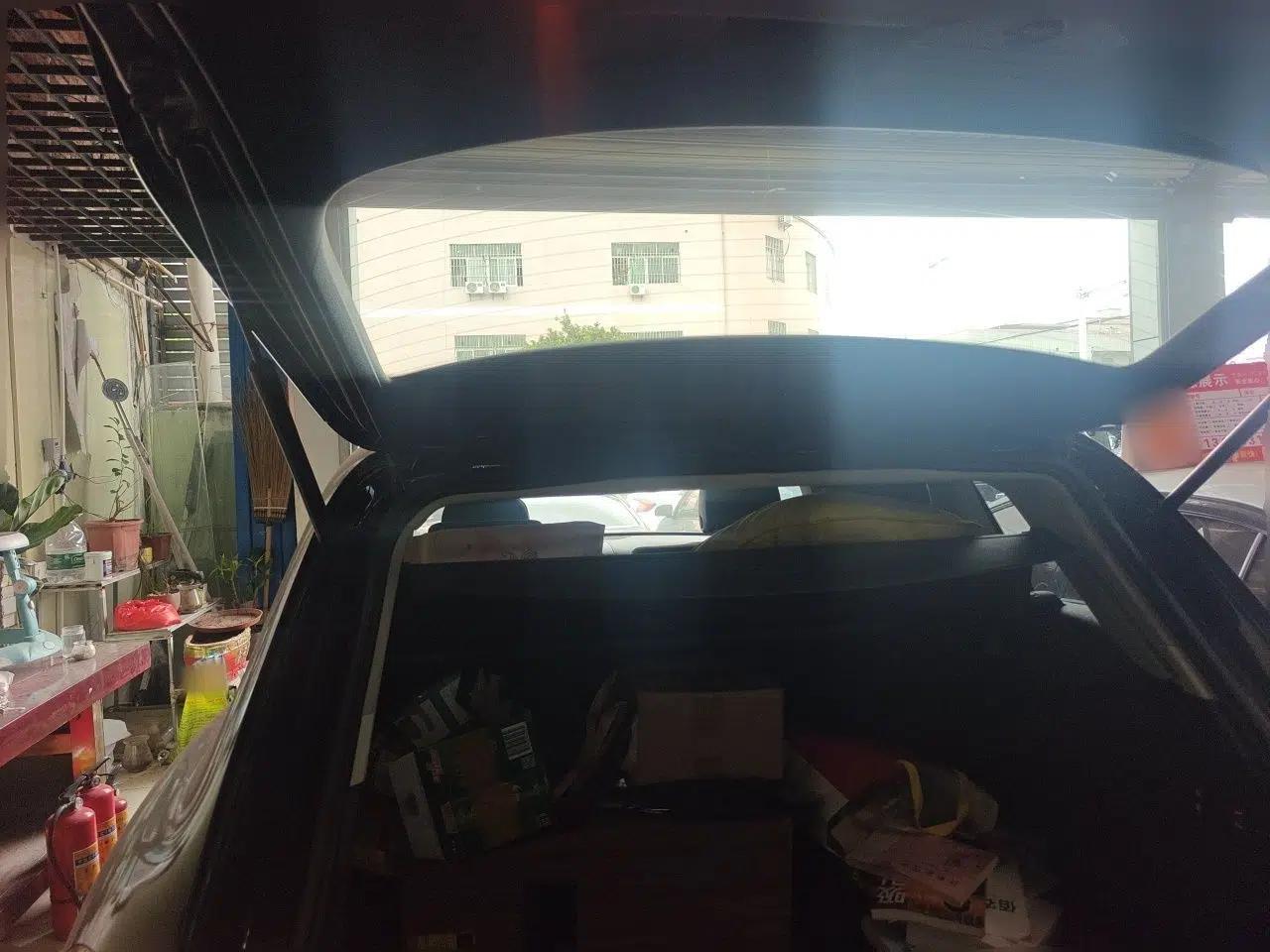 Volkswagen Touareg 2011 3.0 TSI Comfort Version — миниатюра 20