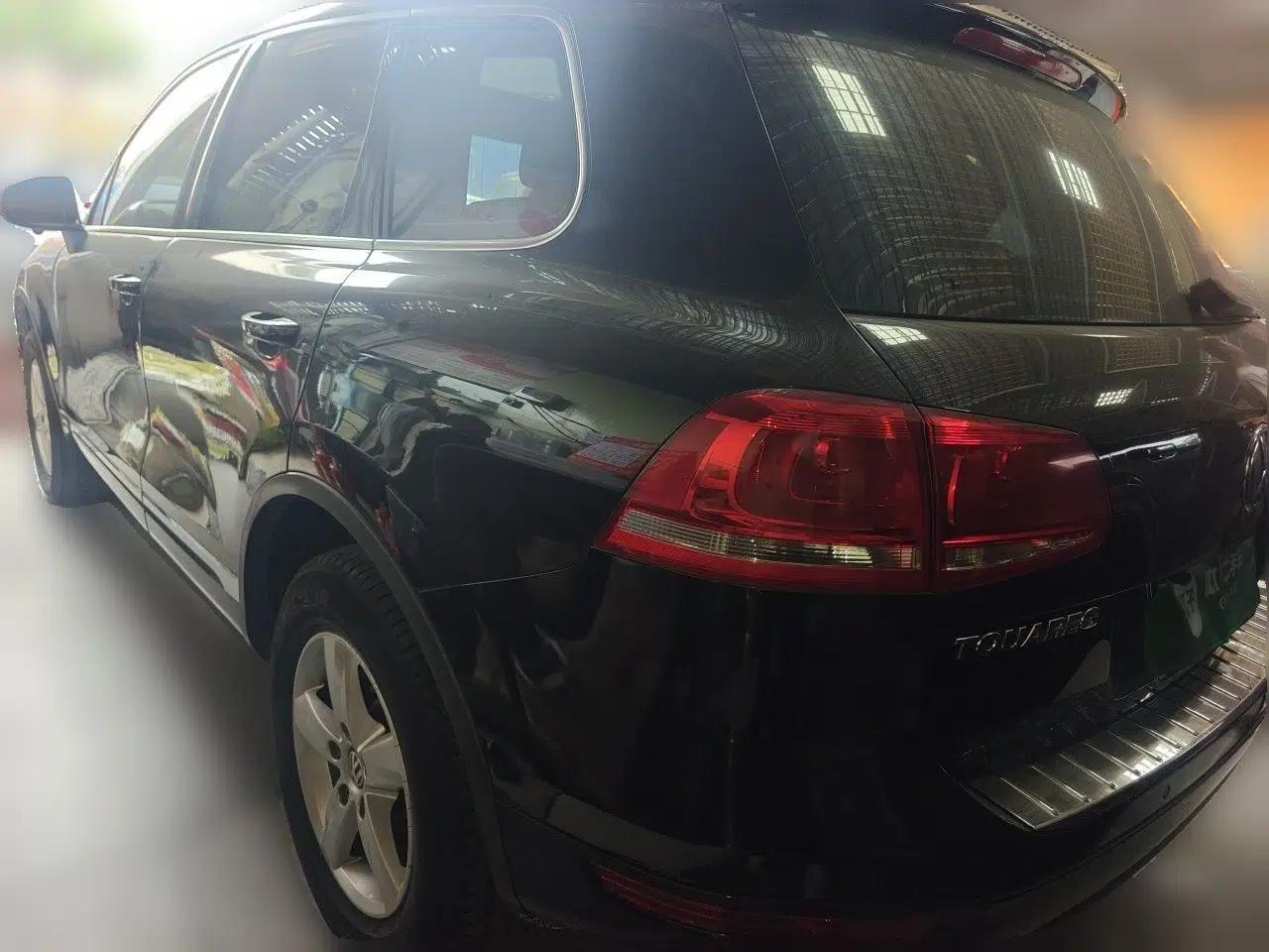 Volkswagen Touareg 2011 3.0 TSI Comfort Version — миниатюра 4