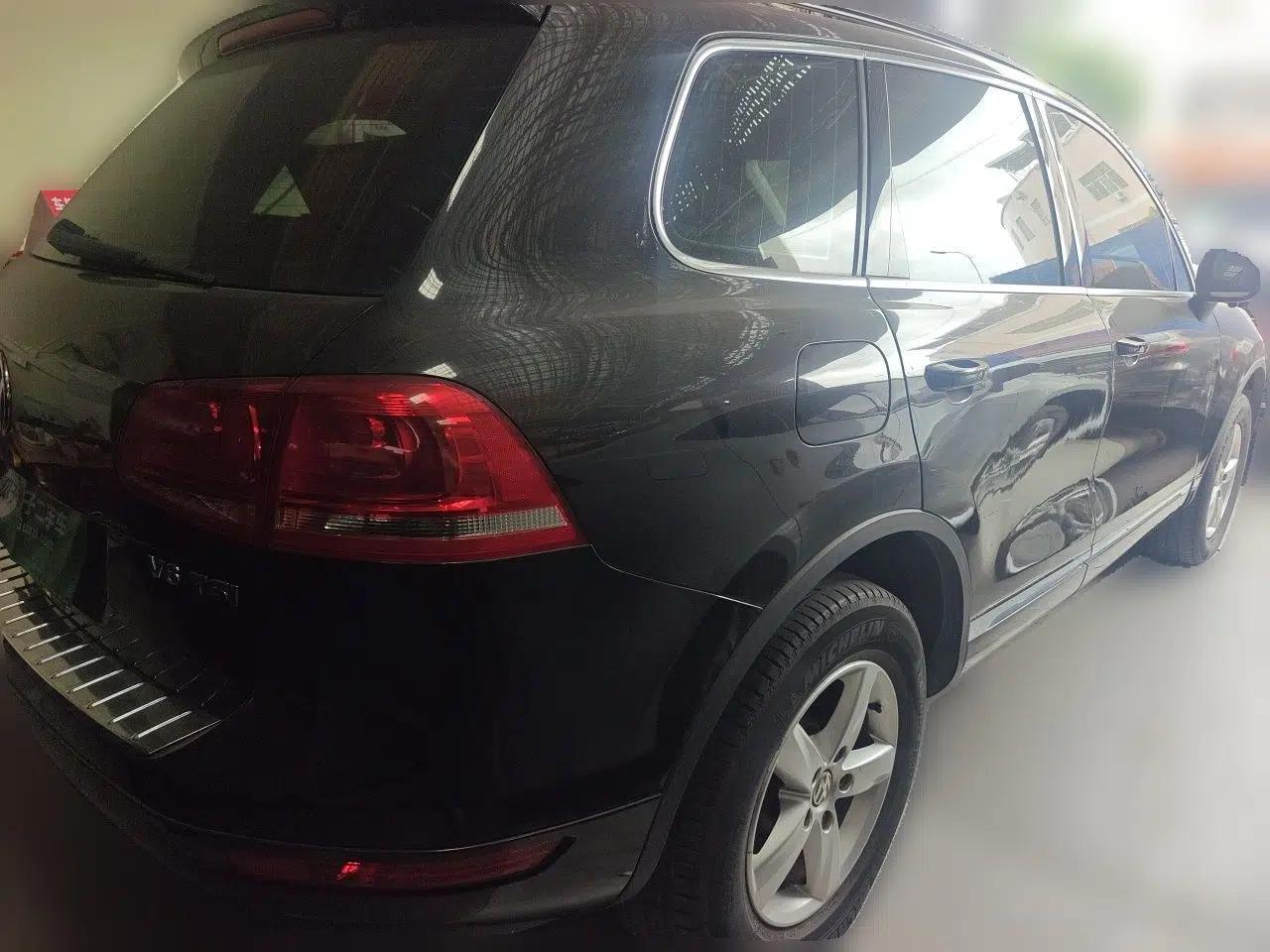 Volkswagen Touareg 2011 3.0 TSI Comfort Version — миниатюра 6