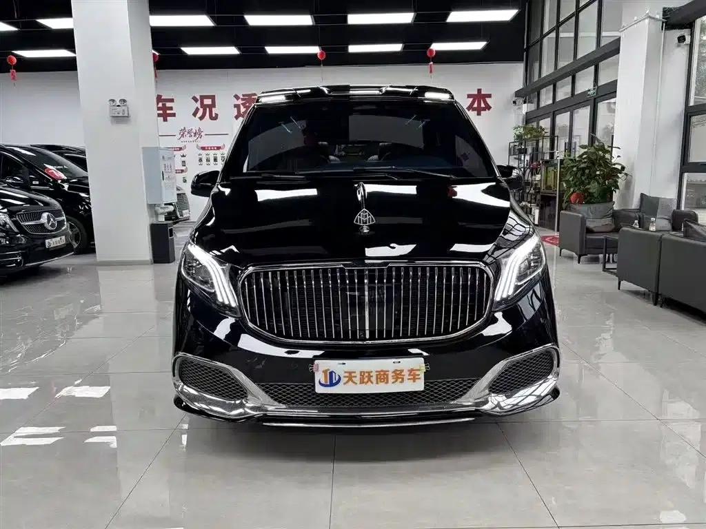 2024 Nissan Vito 2.0T Automatic — миниатюра 1