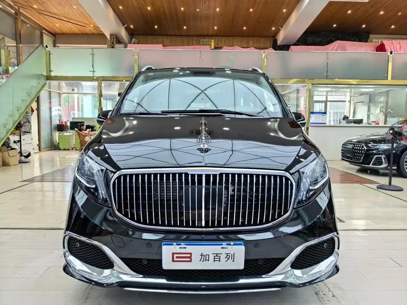2023 Nissan Vito 2.0T Business Edition 7-seater — миниатюра 2