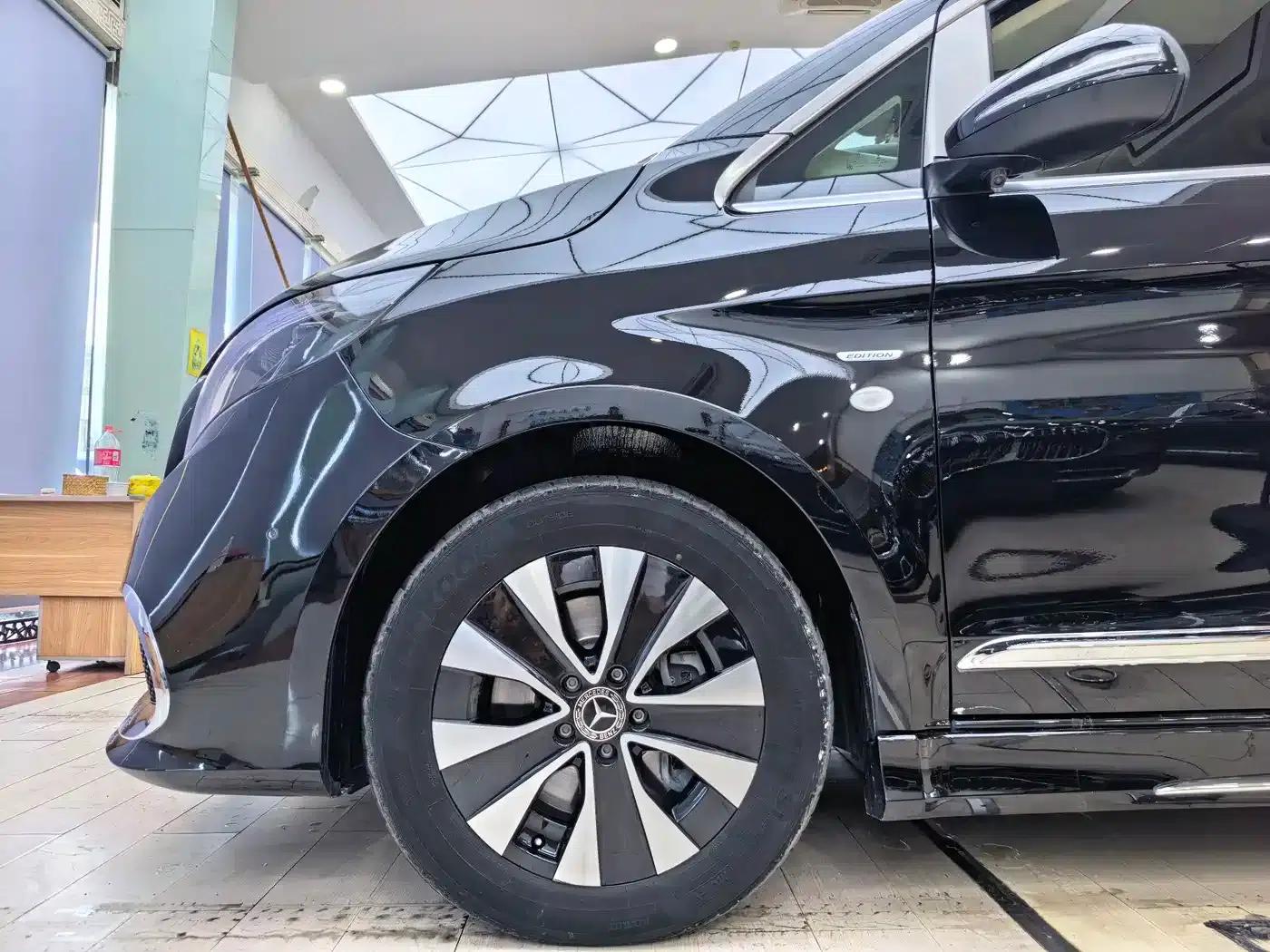 2023 Nissan Vito 2.0T Business Edition 7-seater — миниатюра 18