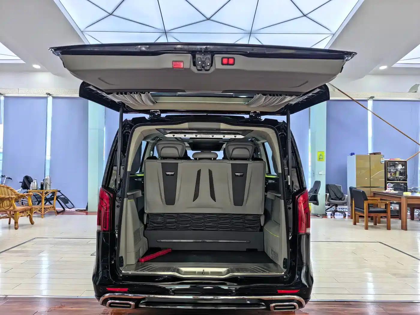 2023 Nissan Vito 2.0T Business Edition 7-seater — миниатюра 19