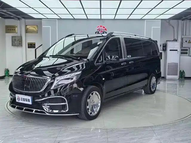 Vito 2020 2.0T Business Edition 7-seater