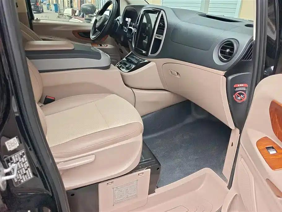 Vito 2018 2.0T Elite Edition 7-seater (National V Emission Standard) — миниатюра 8