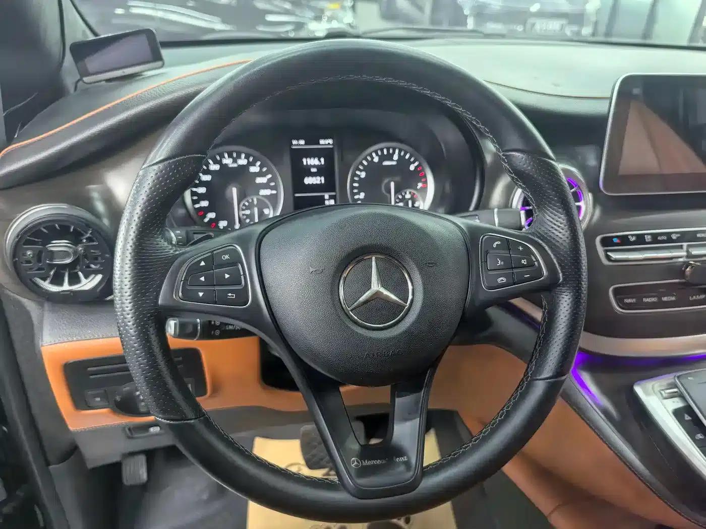 Vito 2023 2.0T Elite Edition 7-seater — миниатюра 11