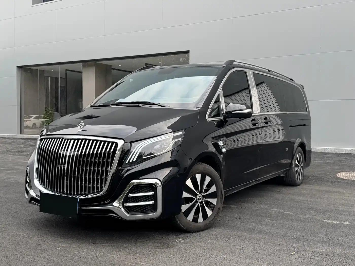 2023 Nissan Vito 2.0T Business Edition 7-seater — миниатюра 2