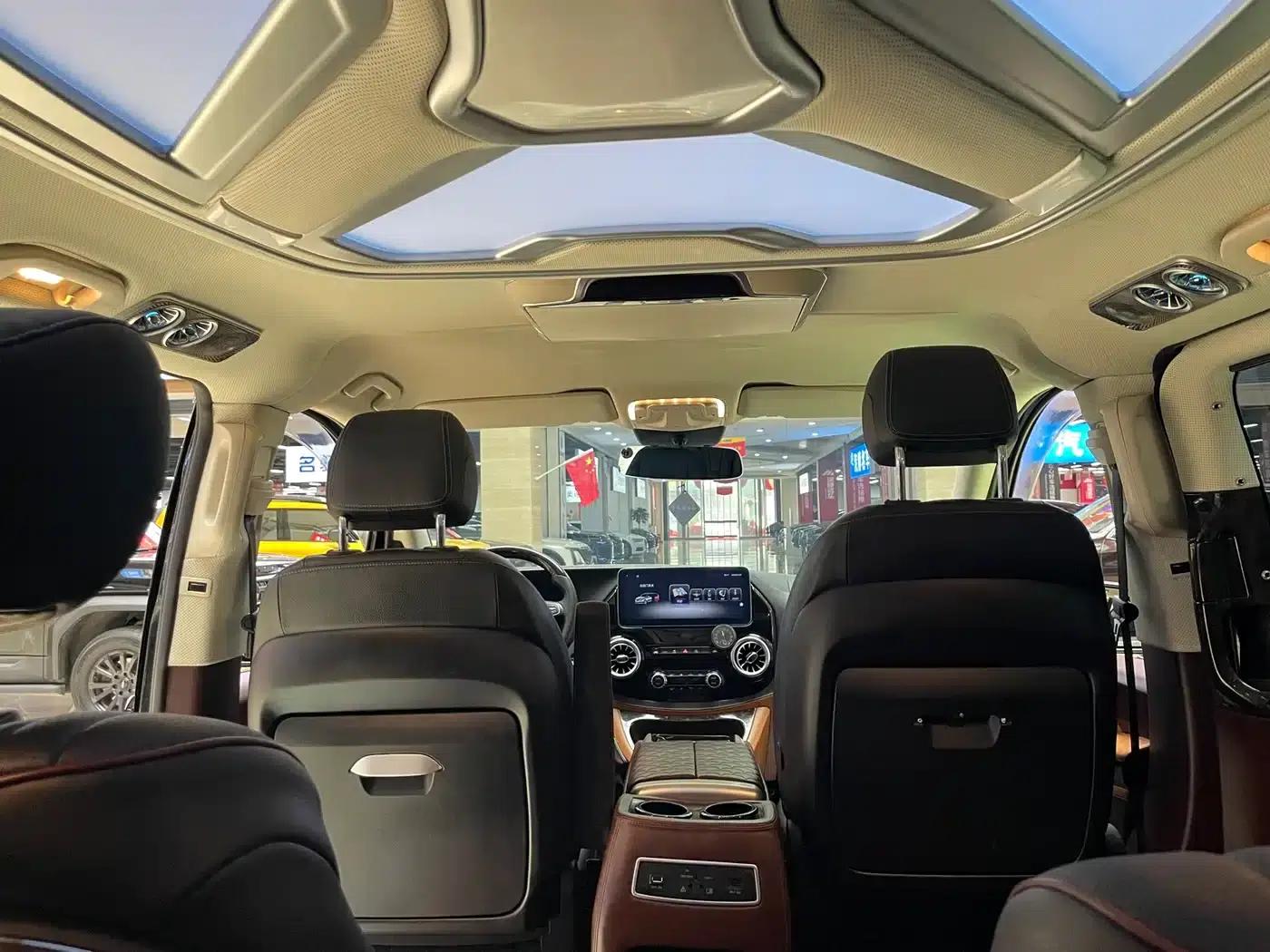 Vito 2021 2.0T Business Edition 7-seater — миниатюра 14