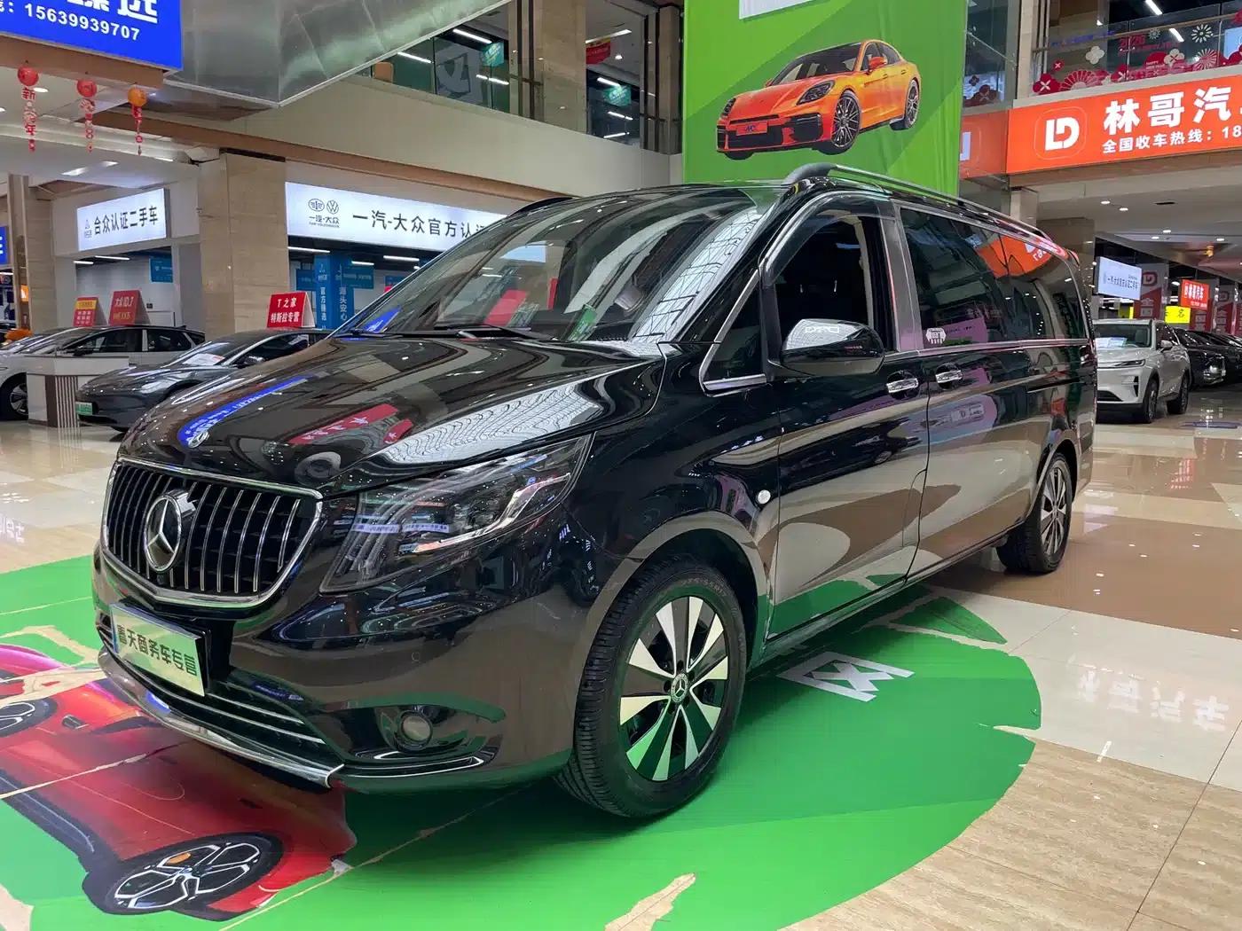 Vito 2021 2.0T Business Edition 7-seater — миниатюра 3