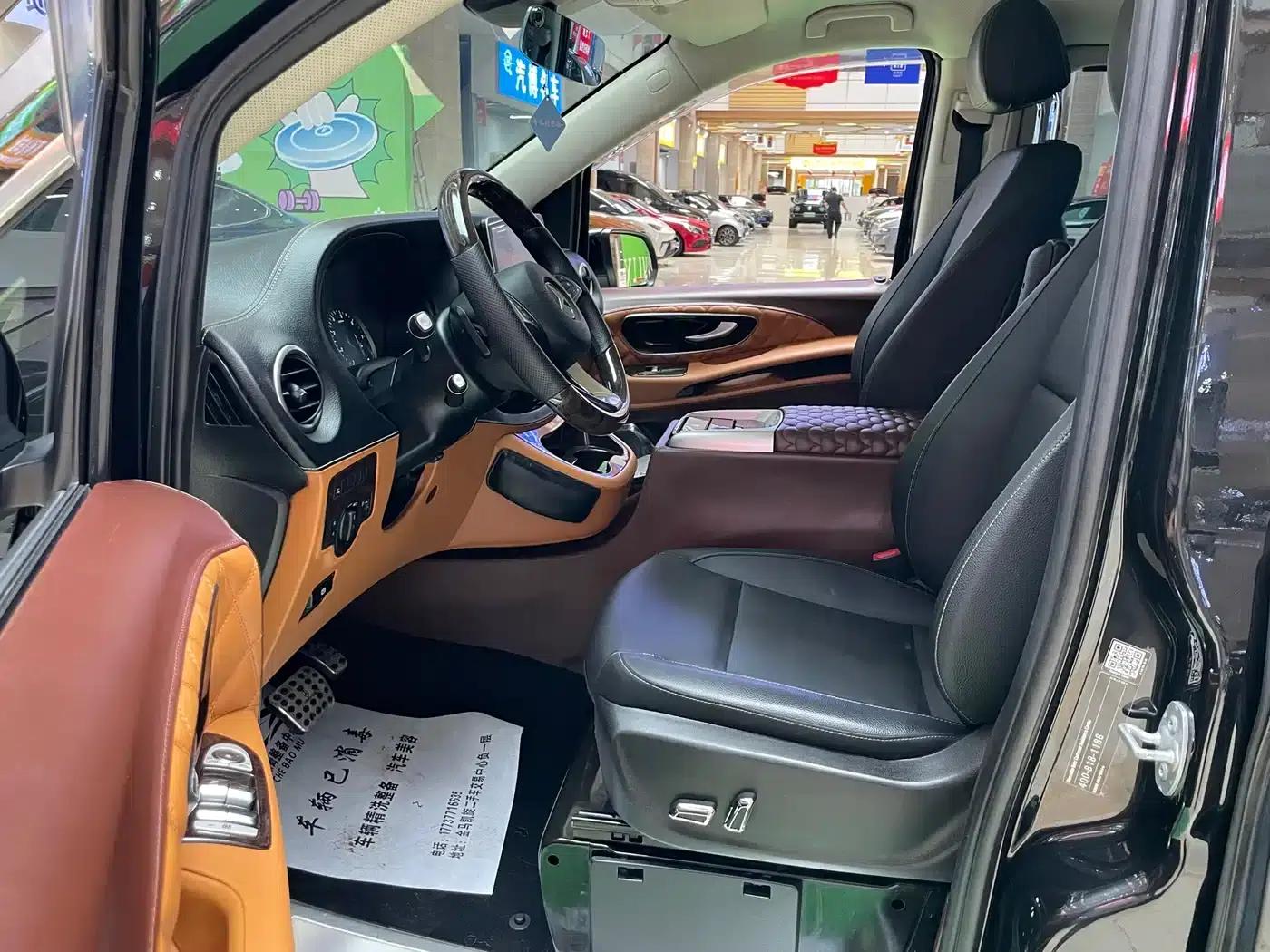 Vito 2021 2.0T Business Edition 7-seater — миниатюра 8