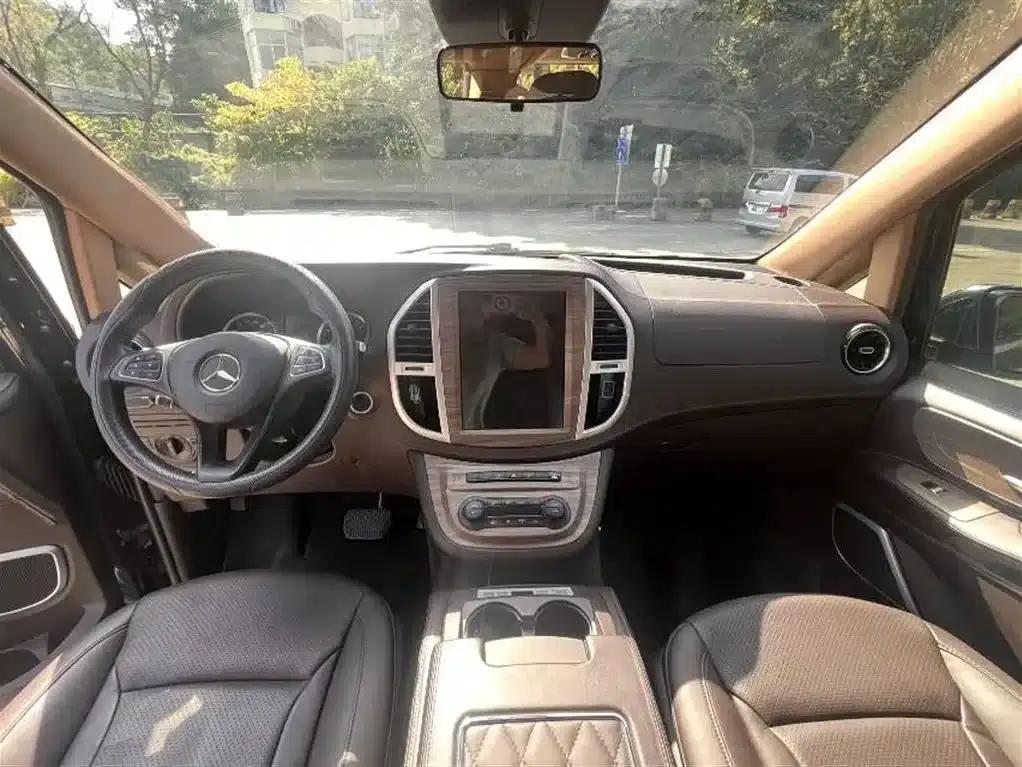 Vito 2021 2.0T Business Edition 7-seater — миниатюра 16