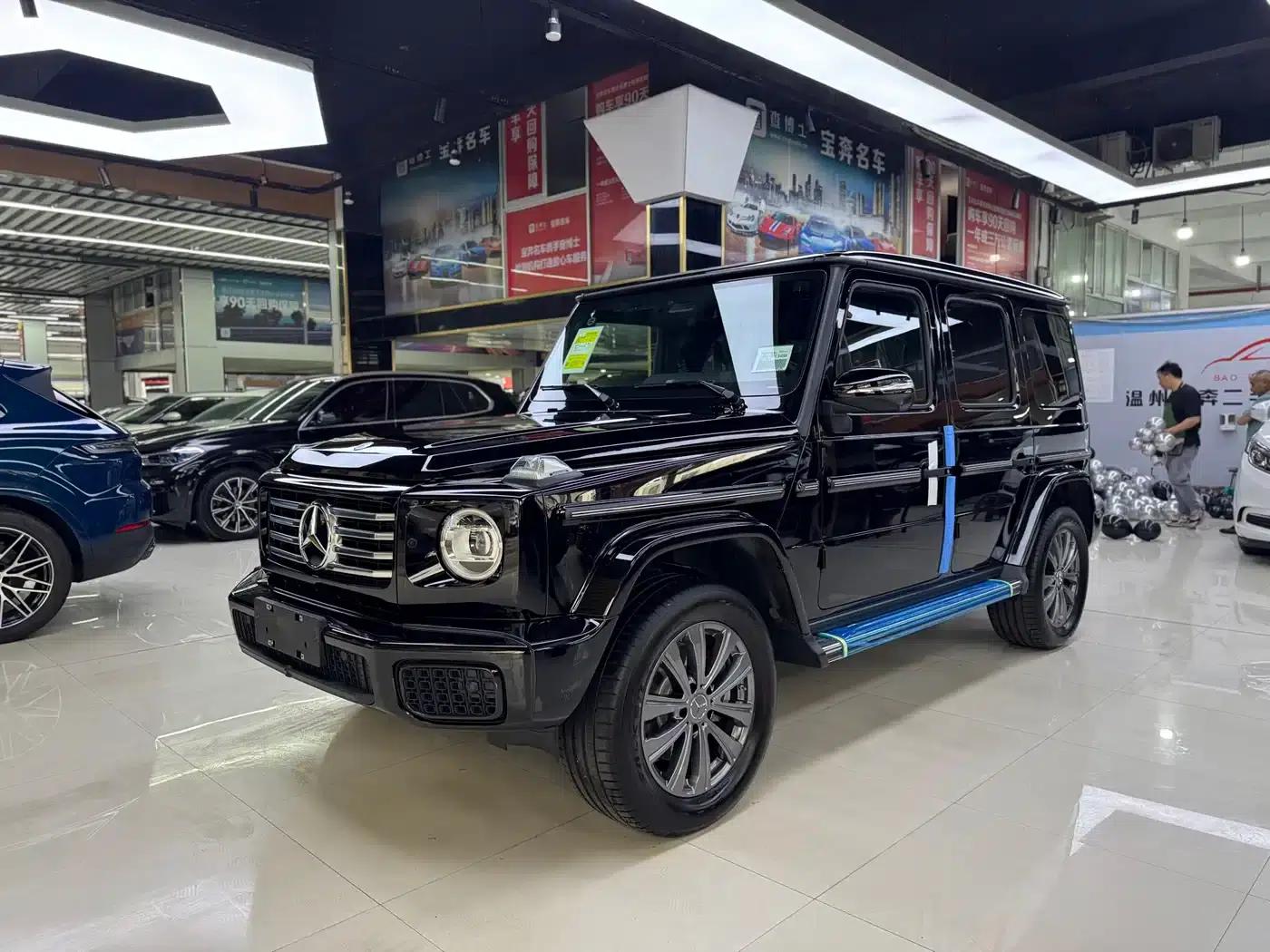 2025 Mercedes-Benz G-Class G 500 — миниатюра 2