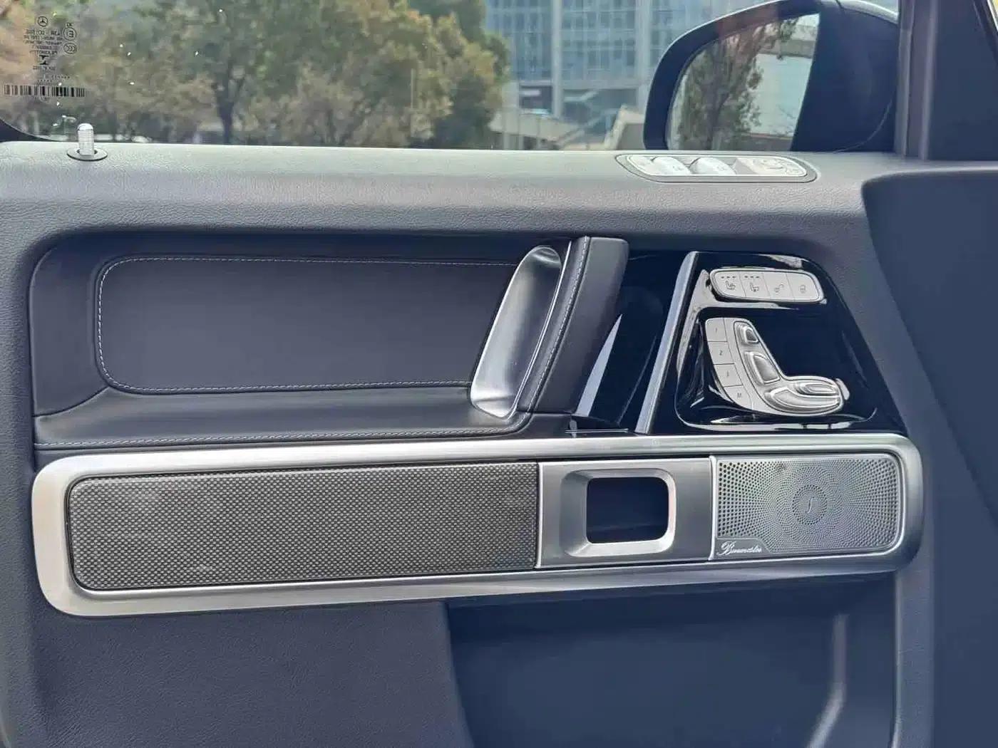 2023 Mercedes-Benz G-Class G 500 — миниатюра 12