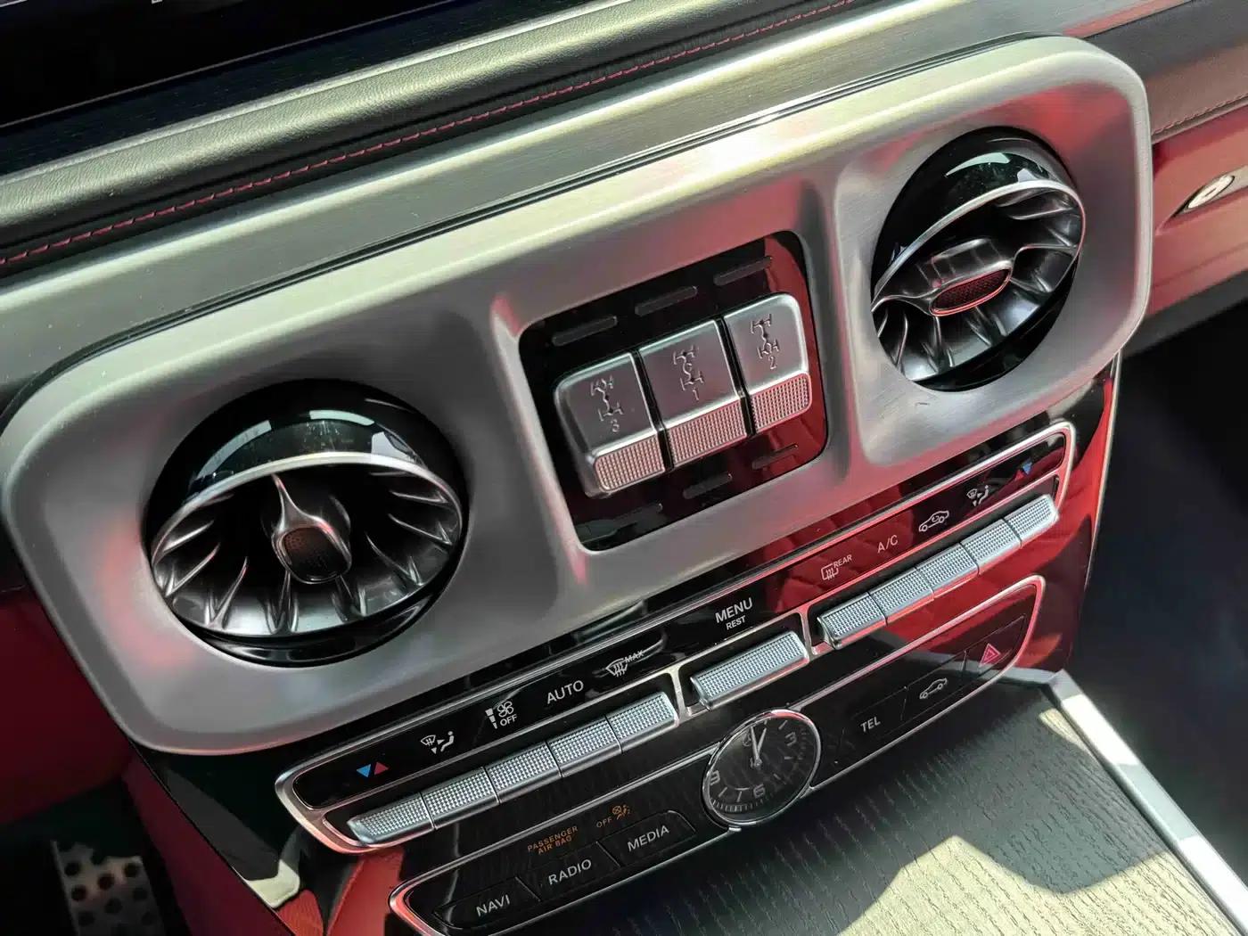 2024 Mercedes-Benz G-Class G 400 d (Japanese Spec) — миниатюра 24