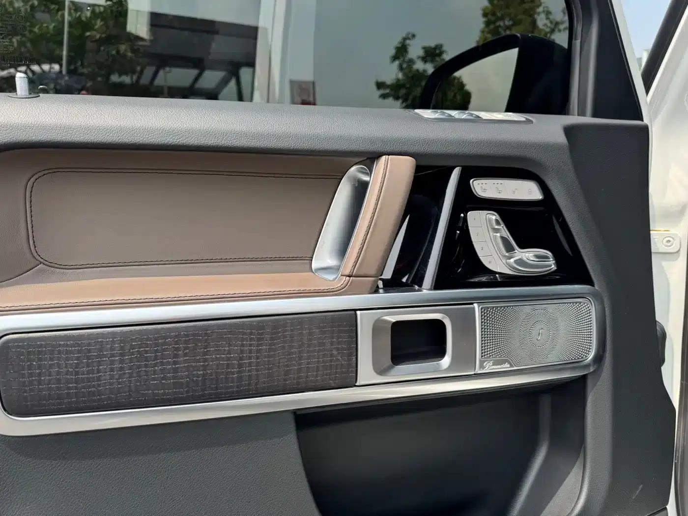 2023 Mercedes-Benz G-Class G 500 — миниатюра 13