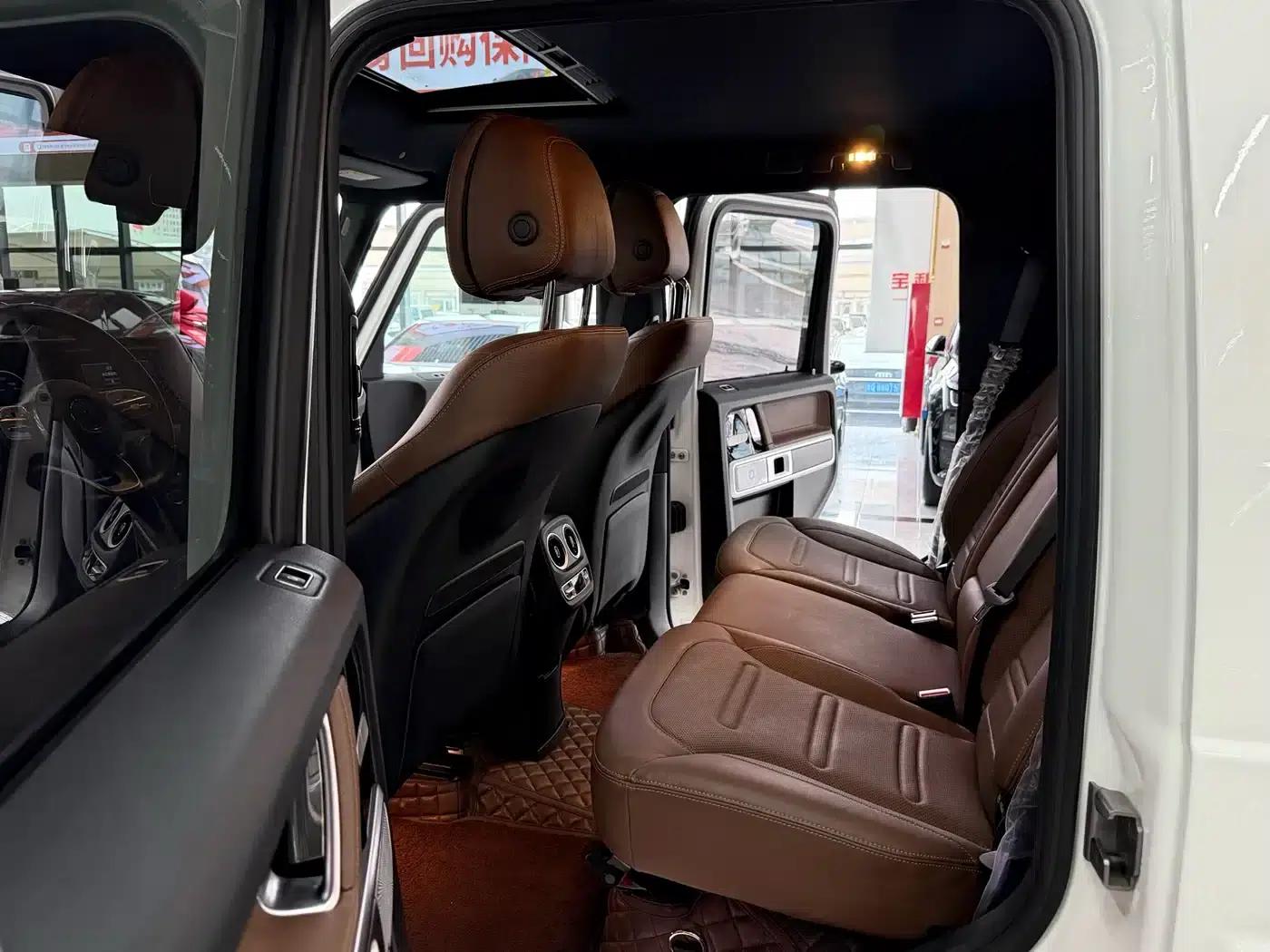 2021 Mercedes-Benz G-Class G 350 — миниатюра 11