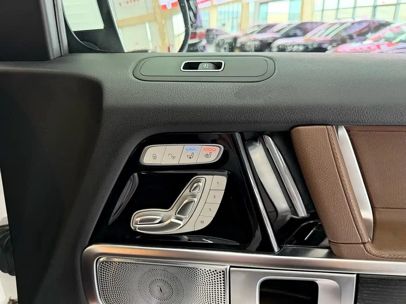 2021 Mercedes-Benz G-Class G 350 — миниатюра 17