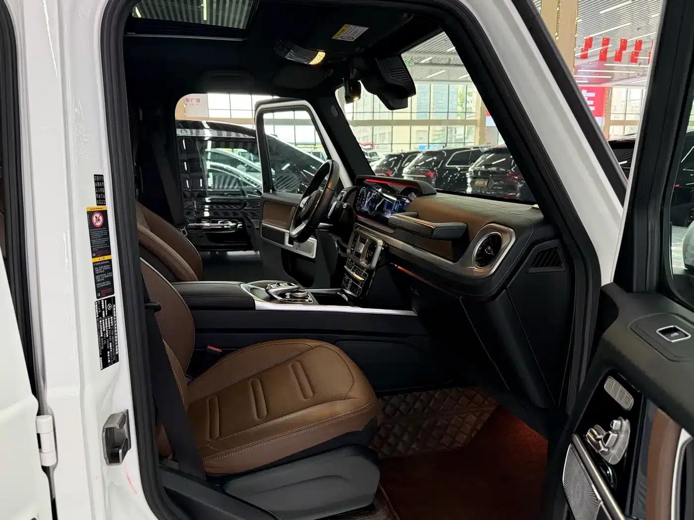 2021 Mercedes-Benz G-Class G 350 — миниатюра 9