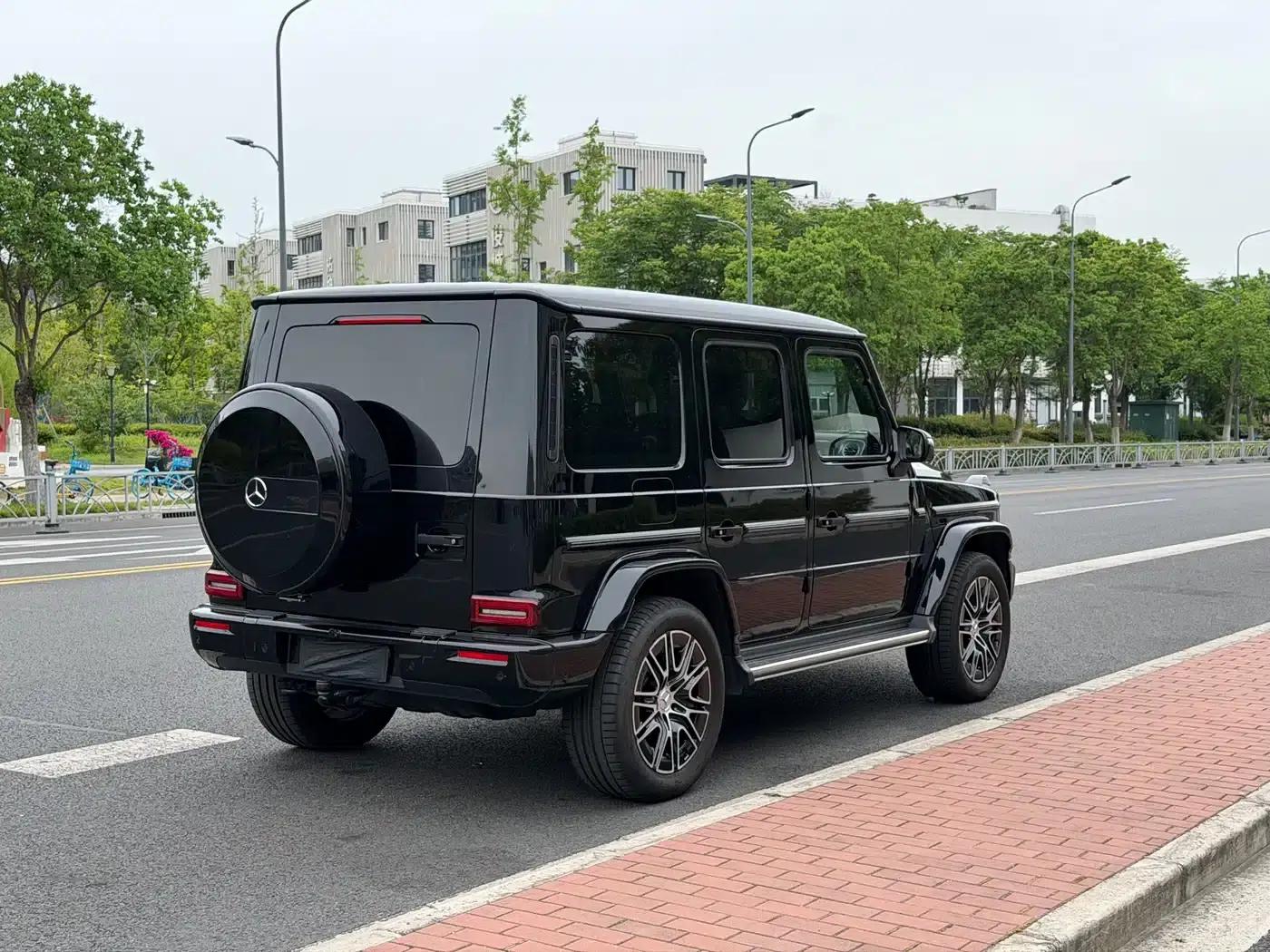 2025 Mercedes-Benz G-Class G 500 — миниатюра 4
