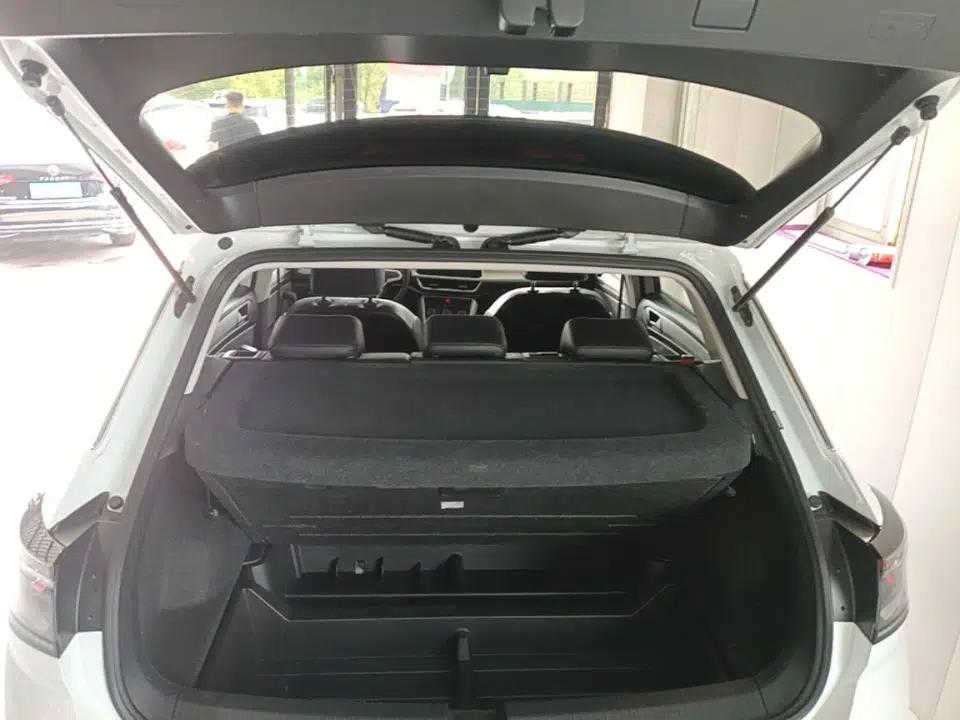Volkswagen T-ROC 2025 280TSI DSG Two-Wheel Drive Time Edition — миниатюра 22