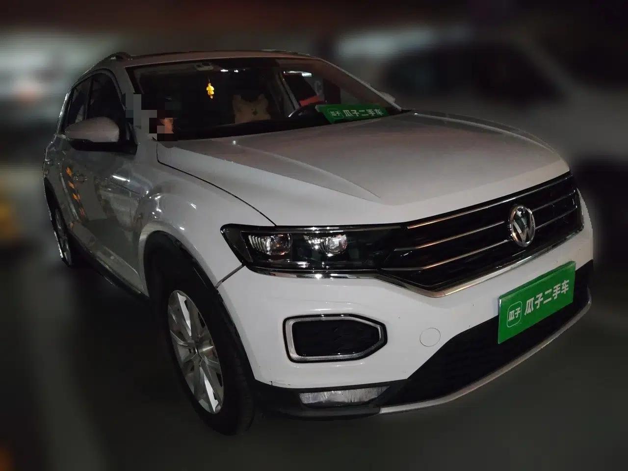 Volkswagen T-ROC 2020 230TSI DSG Two-Wheel Drive Advanced Version — миниатюра 3