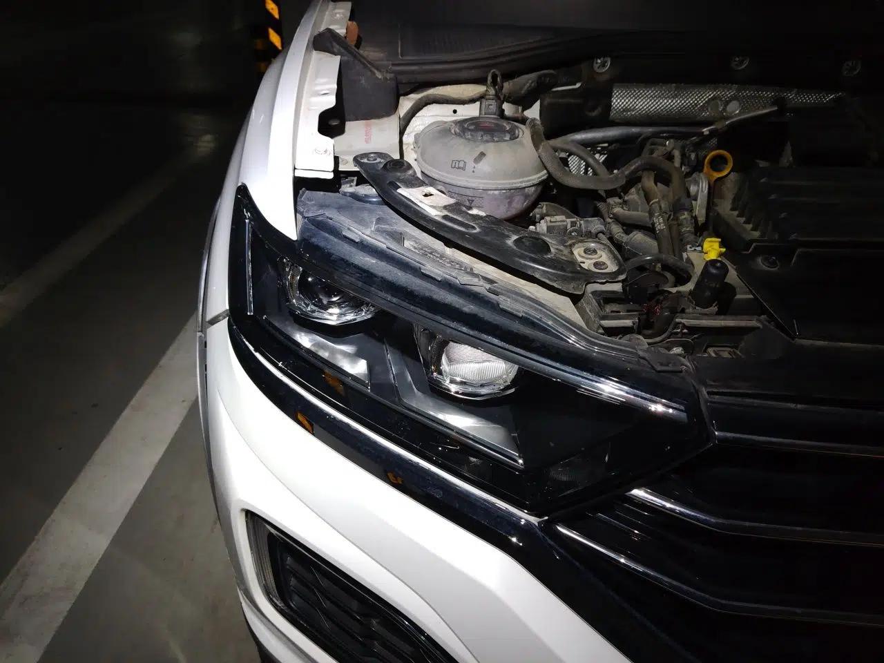 Volkswagen T-ROC 2020 230TSI DSG Two-Wheel Drive Advanced Version — миниатюра 7