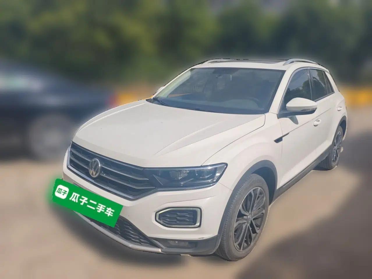 Volkswagen T-ROC 2020 280TSI DSG Two-Wheel Drive Comfort Version — миниатюра 1