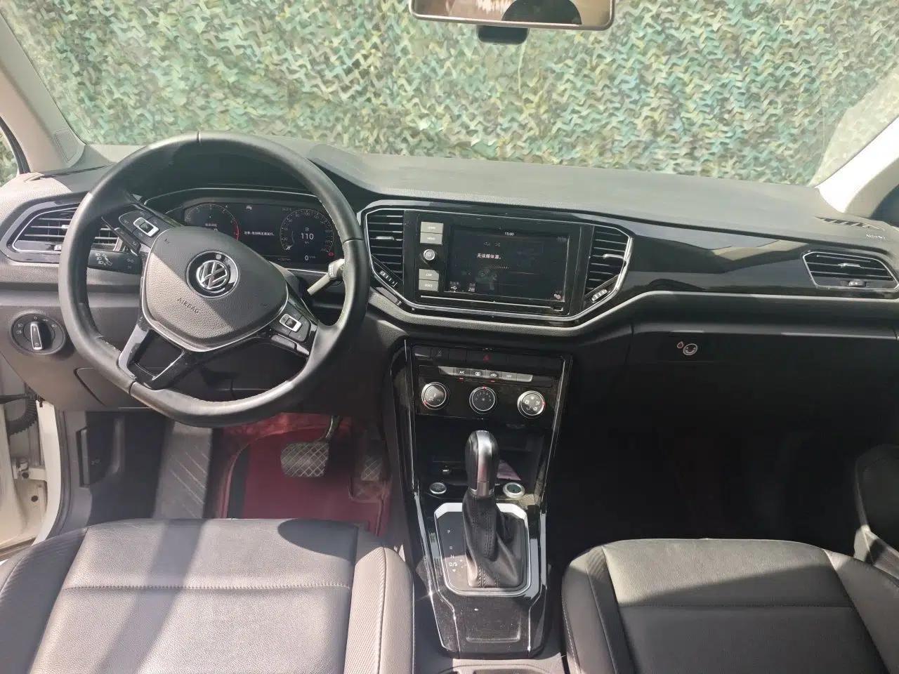 Volkswagen T-ROC 2020 280TSI DSG Two-Wheel Drive Comfort Version — миниатюра 10