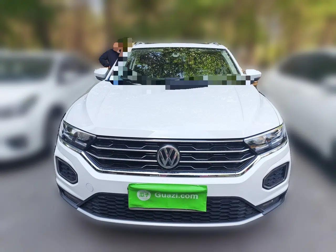 Volkswagen T-ROC 2020 280TSI DSG Two-Wheel Drive Comfort Version — миниатюра 2