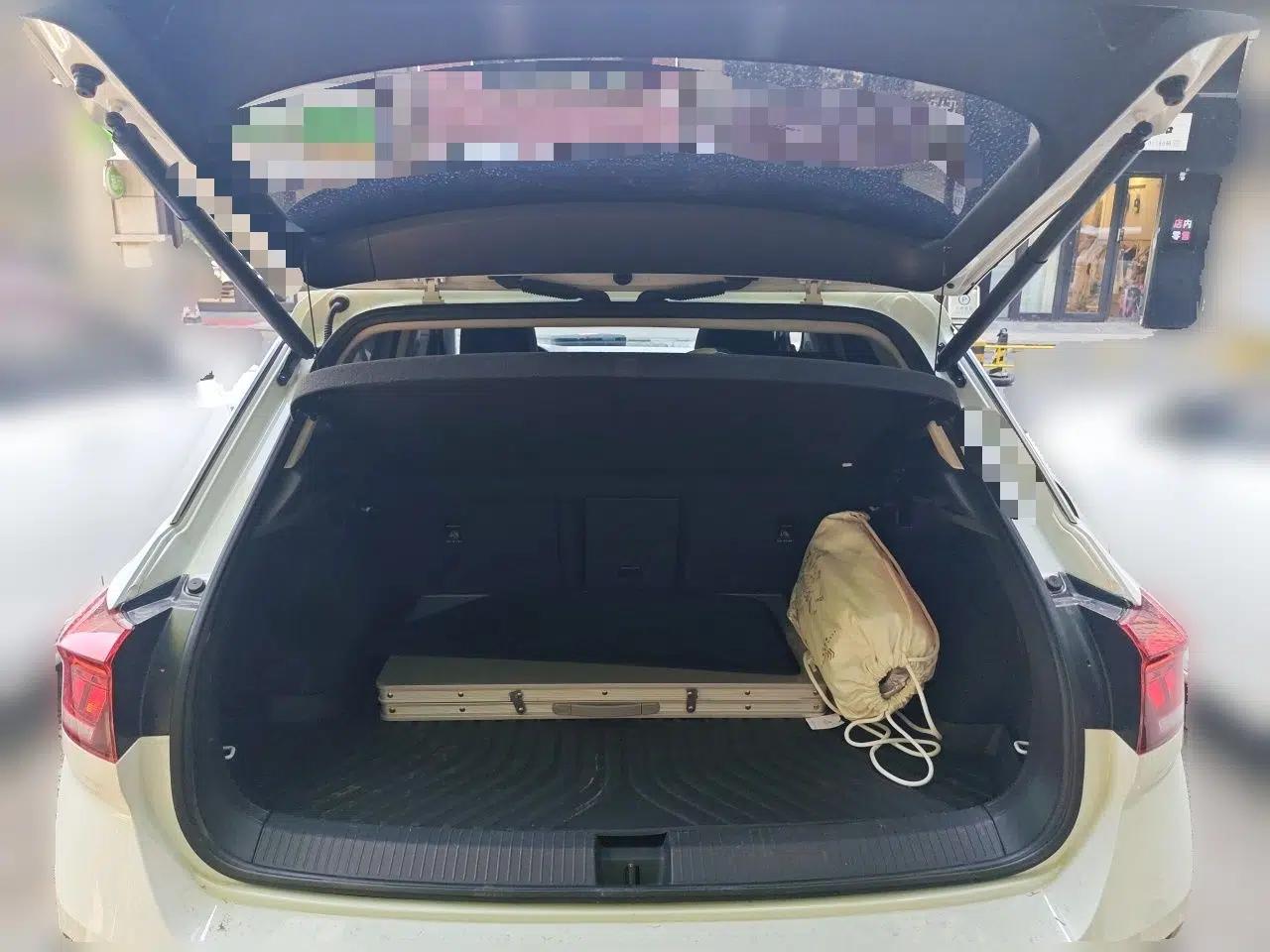 Volkswagen T-ROC 2020 280TSI DSG Two-Wheel Drive Comfort Version — миниатюра 20