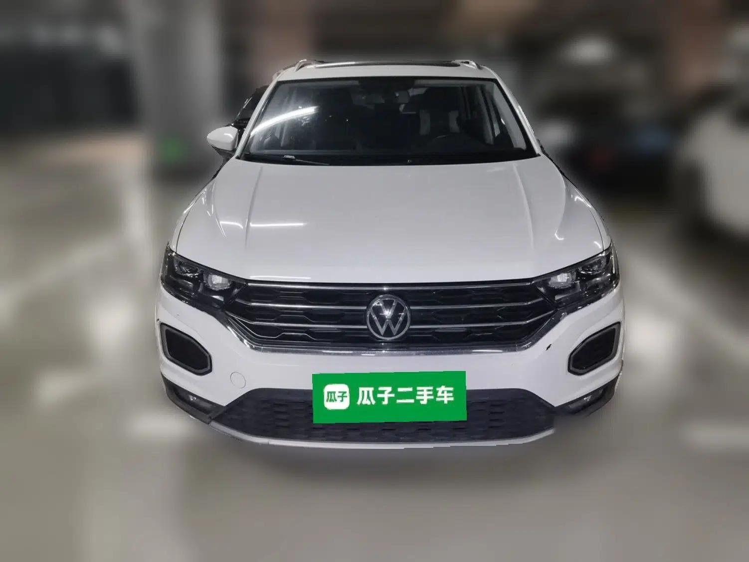 Volkswagen T-ROC 2021 280TSI DSG Two-Wheel Drive Elite Connect Edition — миниатюра 2