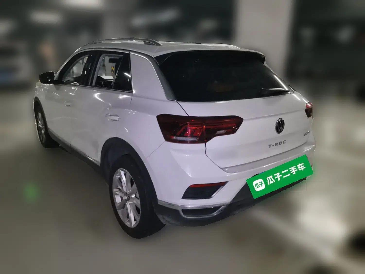 Volkswagen T-ROC 2021 280TSI DSG Two-Wheel Drive Elite Connect Edition — миниатюра 4