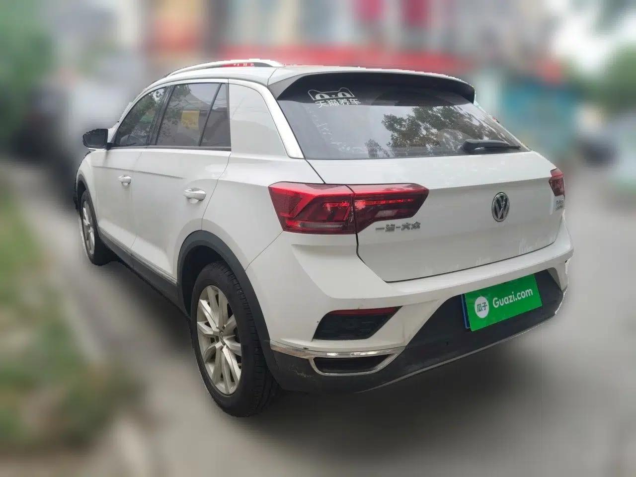 Volkswagen T-ROC 2018 230TSI DSG Two-Wheel Drive Advanced Version China V Standard — миниатюра 4